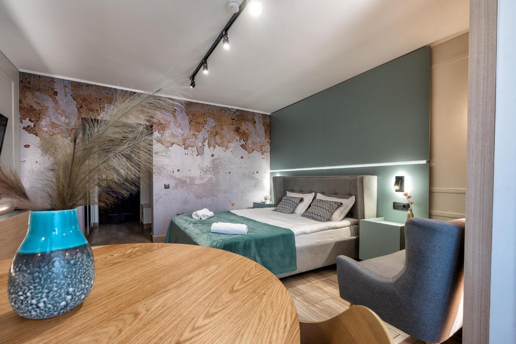 Marcos Studio Nice And Cozy Питешти Экстерьер фото