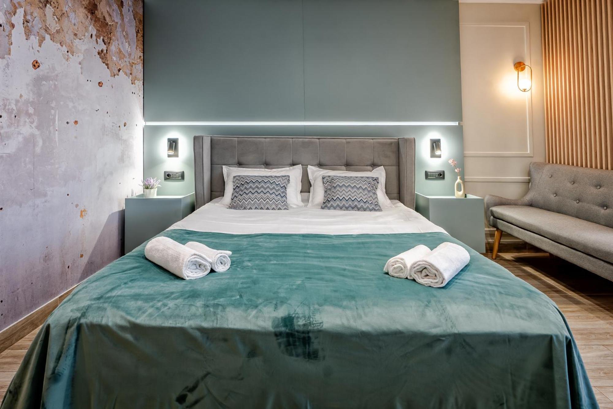 Marcos Studio Nice And Cozy Питешти Экстерьер фото